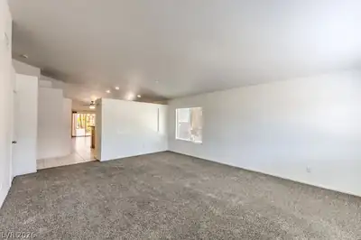 3186 CASTLE CANYON Avenue Living Room