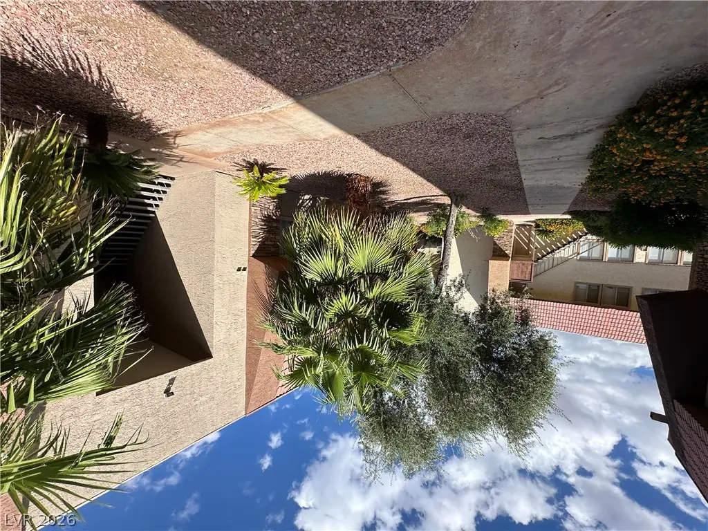 5300 Indian River Drive 260