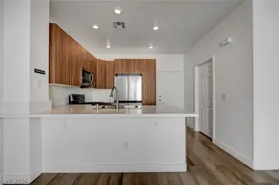 8738 Villa Jeremiah Lane Kitchen