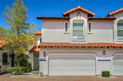 8738 Villa Jeremiah Lane Front of Structure