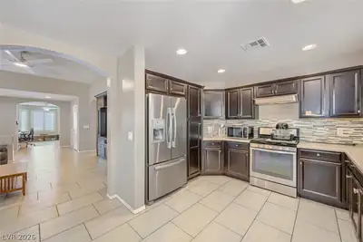 3708 Rocklin Peak Avenue, North Las Vegas, NV 89081 Kitchen