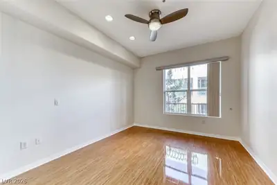 62 East SERENE Avenue 212 Bedroom