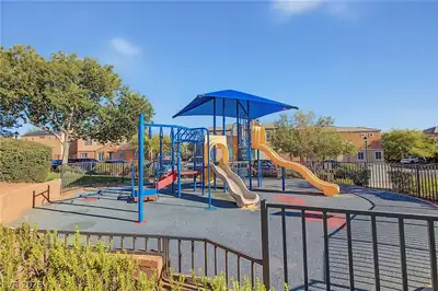 6965 Dancing Cloud Avenue, Henderson
