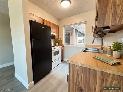 225 East Foster Avenue 2 