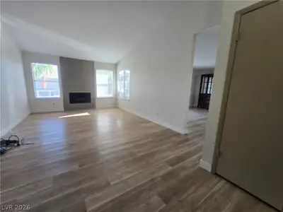 6413 Sterling Springs Parkway Living Room