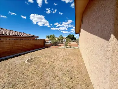 1571 Turf Drive, Henderson, NV 89002 Yard