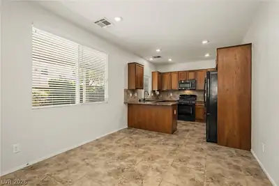 10643 Bandera Mountain Lane Kitchen