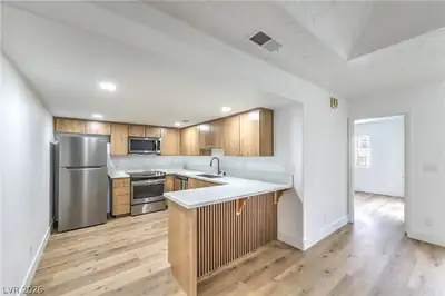 1857 Arbol Verde Way Kitchen