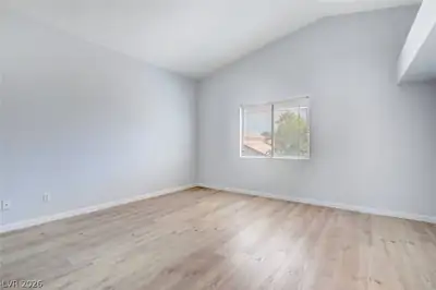 4353 CRIMSON TIDE Avenue Bedroom