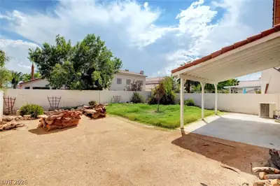 4353 CRIMSON TIDE Avenue Yard