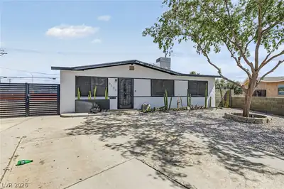 6100 Preston Circle, Las Vegas, NV 89107 