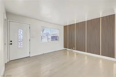 6100 Preston Circle, Las Vegas, NV 89107 