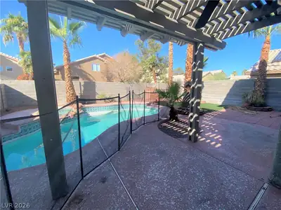 5225 White Coyote Place Patio