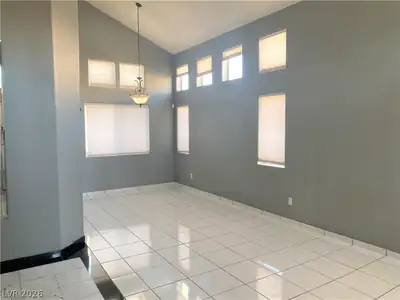 5225 White Coyote Place Living Room