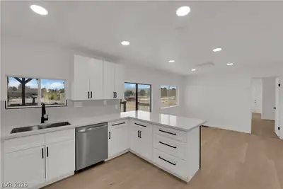 1420 Heritage Drive Kitchen