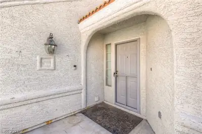 7413 Winter Garden Court, Las Vegas, NV 89145 