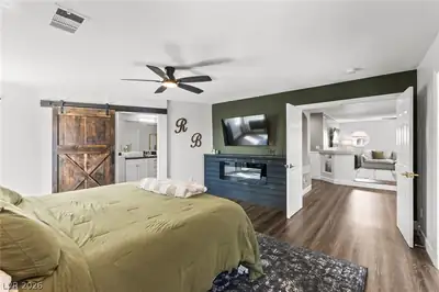 8213 Fawn Heather Court Primary Bedroom