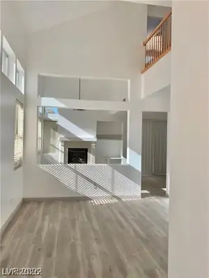 1848 Thunder Mountain Drive Living Room