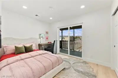 1201 North Moapa Valley Boulevard Bedroom
