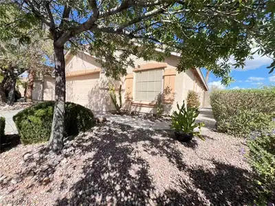 10996 Crispinio Street Front of Structure
