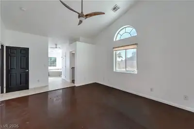 3195 Heyer Street Primary Bedroom