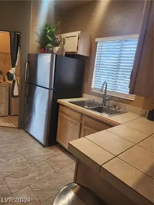 9000 Las Vegas Boulevard 2190 Kitchen