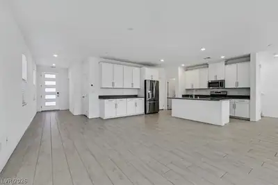 303 Fletcher Falls Street Kitchen