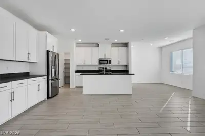 303 Fletcher Falls Street Kitchen