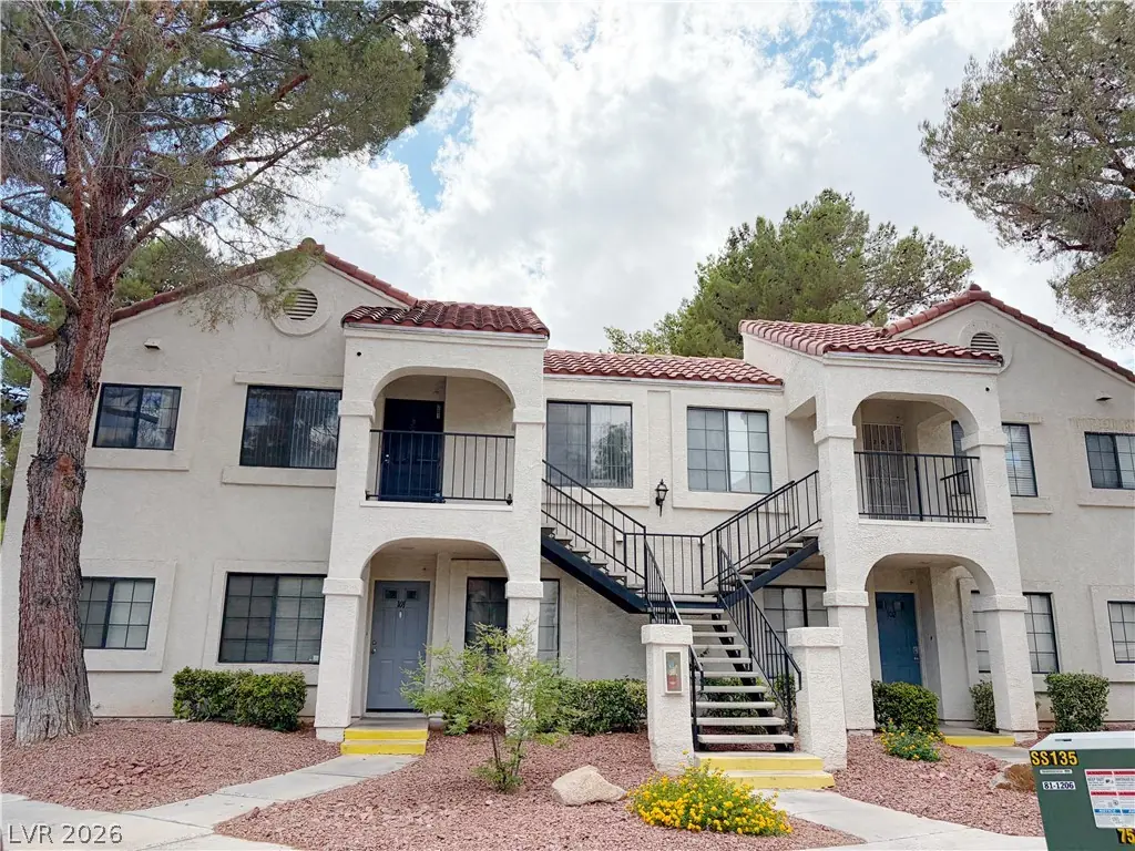 4813 Nara Vista Way 101