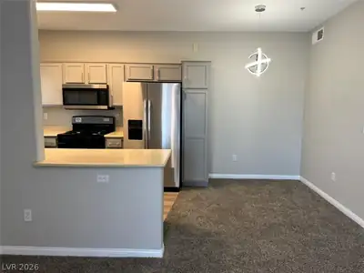 2291 West Horizon Ridge Parkway 5228, Henderson, NV 89052 Dining Area