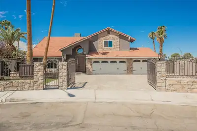 6480 Bristlecone Circle Las Vegas, NV 89146