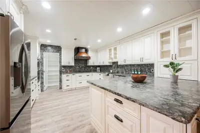 6480 Bristlecone Circle Kitchen