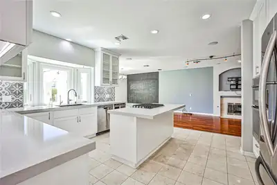 3137 Beach View Court Kitchen