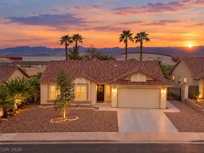 814 Hamlet Street, Henderson