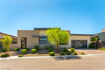 446 Highview Ridge Avenue Las Vegas, NV 89138