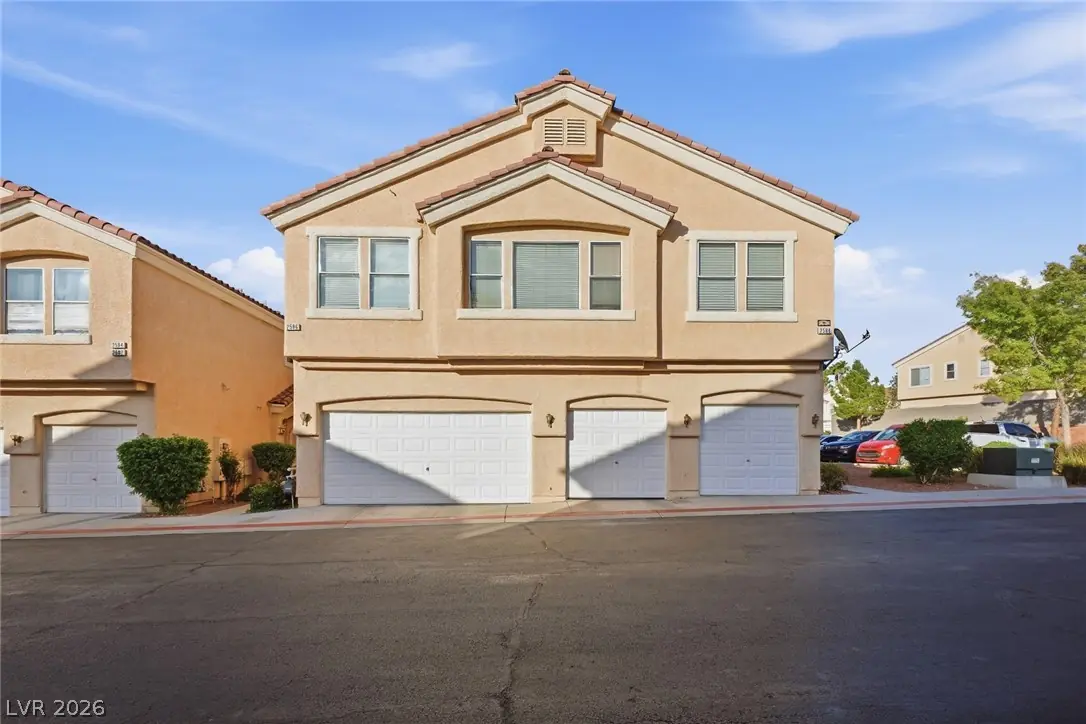 2586 Velez Valley Way