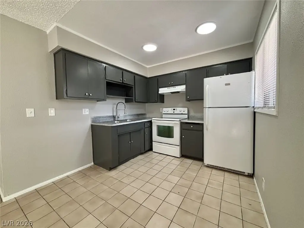 3350 Cambridge Street 4, Las Vegas, NV 89169