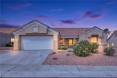 9912 Rosamond Drive Las Vegas, NV 89134