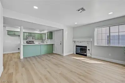 2725 South Nellis Boulevard 1017, Las Vegas, NV 89121 