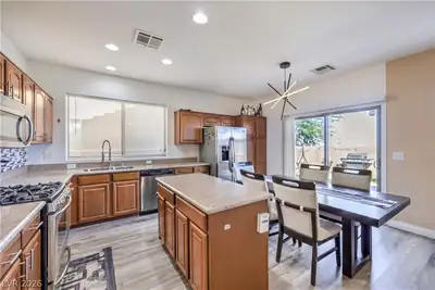 4740 Trailhead Mesa Street Kitchen
