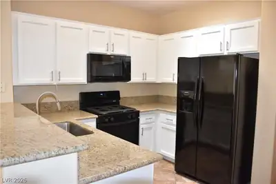 1680 FIELDBROOK Street Kitchen