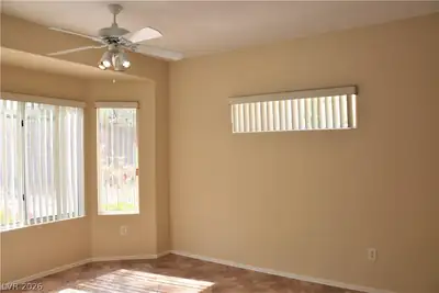 1680 FIELDBROOK Street Living Room