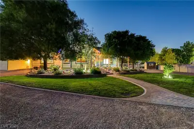 6460 Racel Street, Las Vegas, NV 89131 Yard
