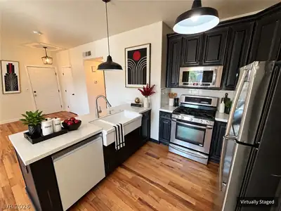 855 North Stephanie Street 2724, Henderson, NV 89014 
