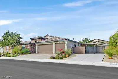 5121 Royal Indigo Street, Las Vegas