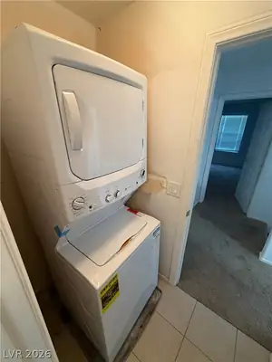 9267 Wertz Avenue, Las Vegas, NV 89148 Laundry
