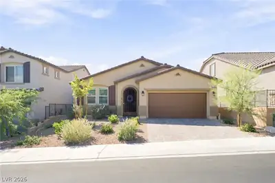 10933 Cilantro Avenue Las Vegas, NV 89166