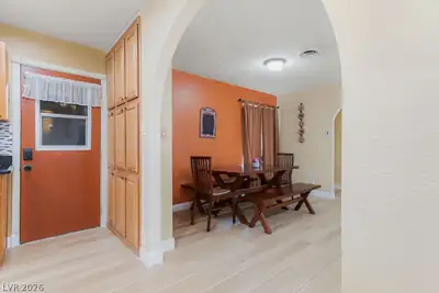 4092 East Harmon Avenue Dining Area