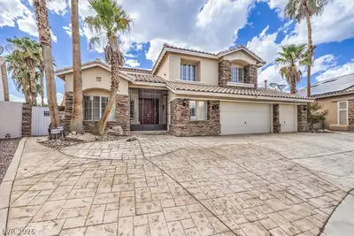 255 El Camino Verde Street 