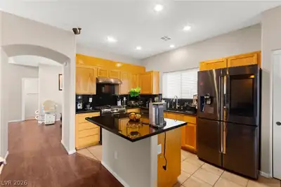 855 Binbrook Drive Kitchen
